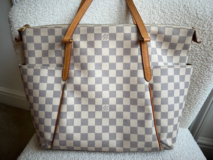 Louis Vuitton Totally MM Damier Azur