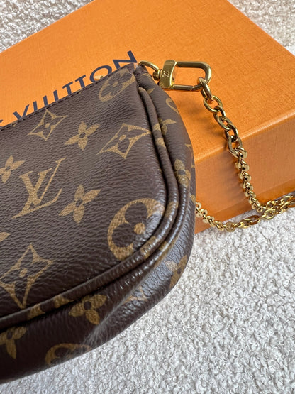 Louis Vuitton Multi Pochette Accessoires Khaki (RRP £2070)