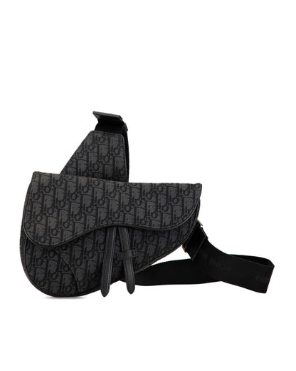 Oblique Saddle Crossbody Canvas Bag with Adjustable Strap and Magnetic Flap Closure