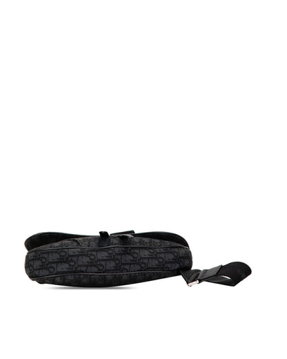 Oblique Saddle Crossbody Canvas Bag with Adjustable Strap and Magnetic Flap Closure