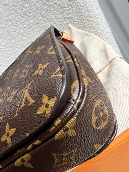 Louis Vuitton Pochette Metis Monogram (RRP £2,020)