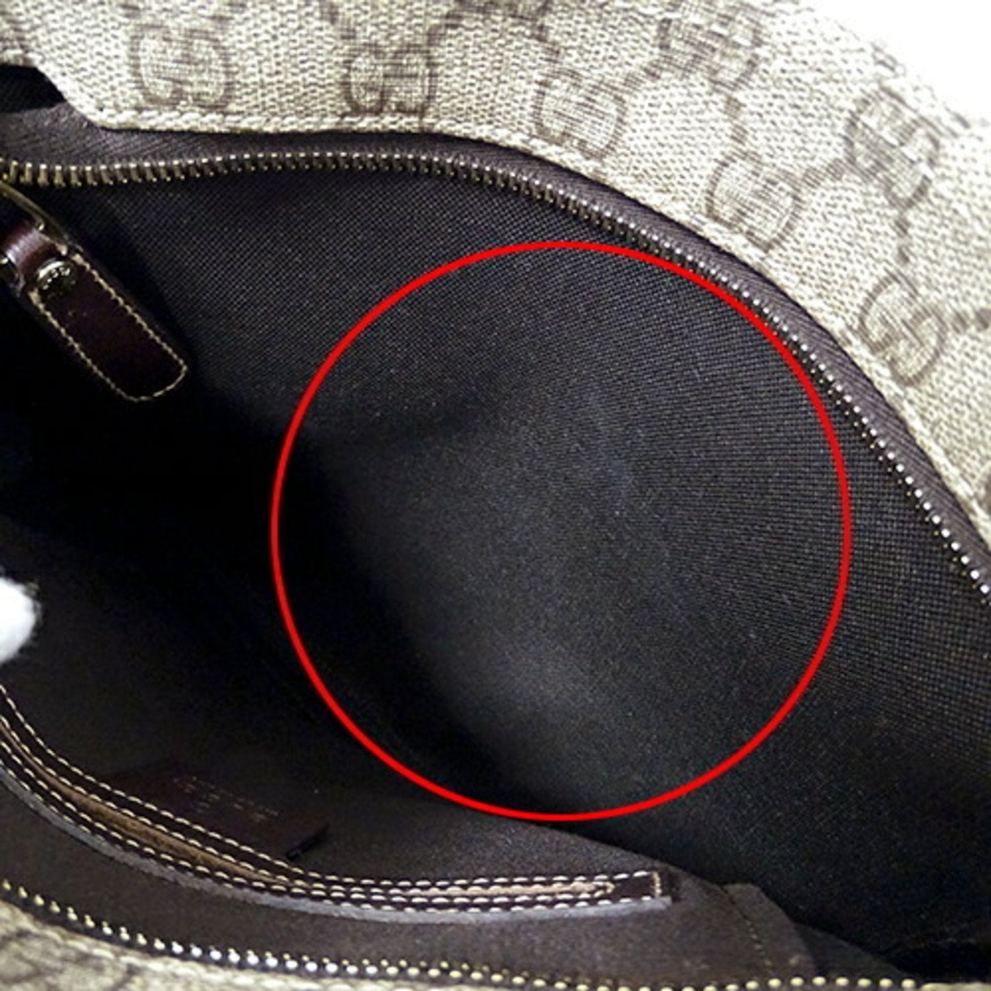 GG Supreme Messenger BagCrossbody Style