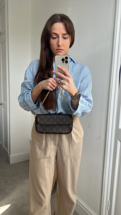 Louis Vuitton Ivy Wallet on Chain Bag Monogram Canvas (RRP £1,370)