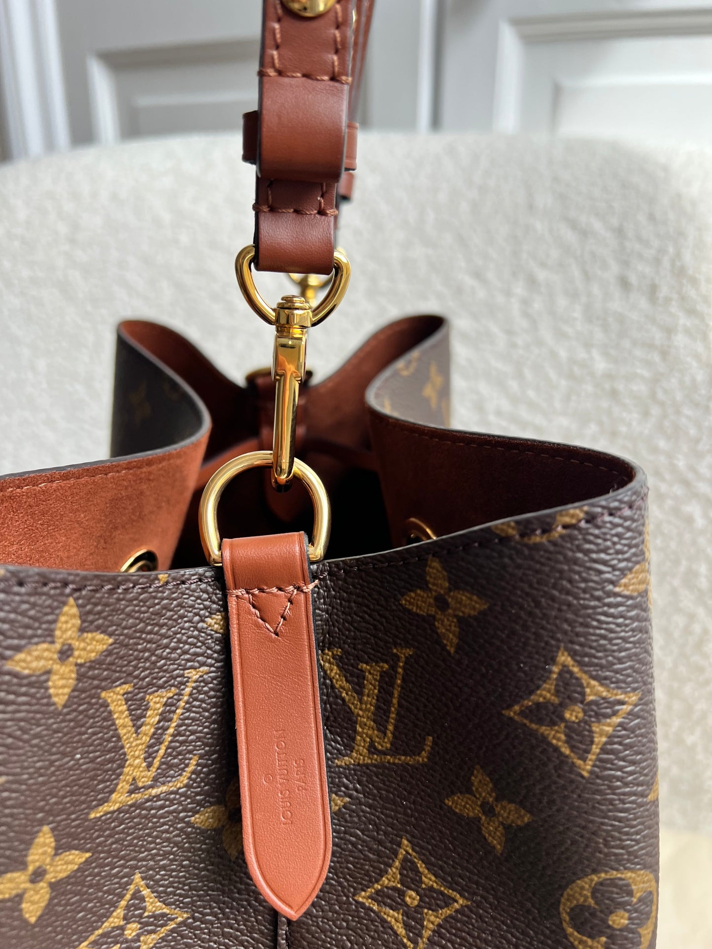 Louis Vuitton Neo Noe Monogram Caramel (RRP £1,560)