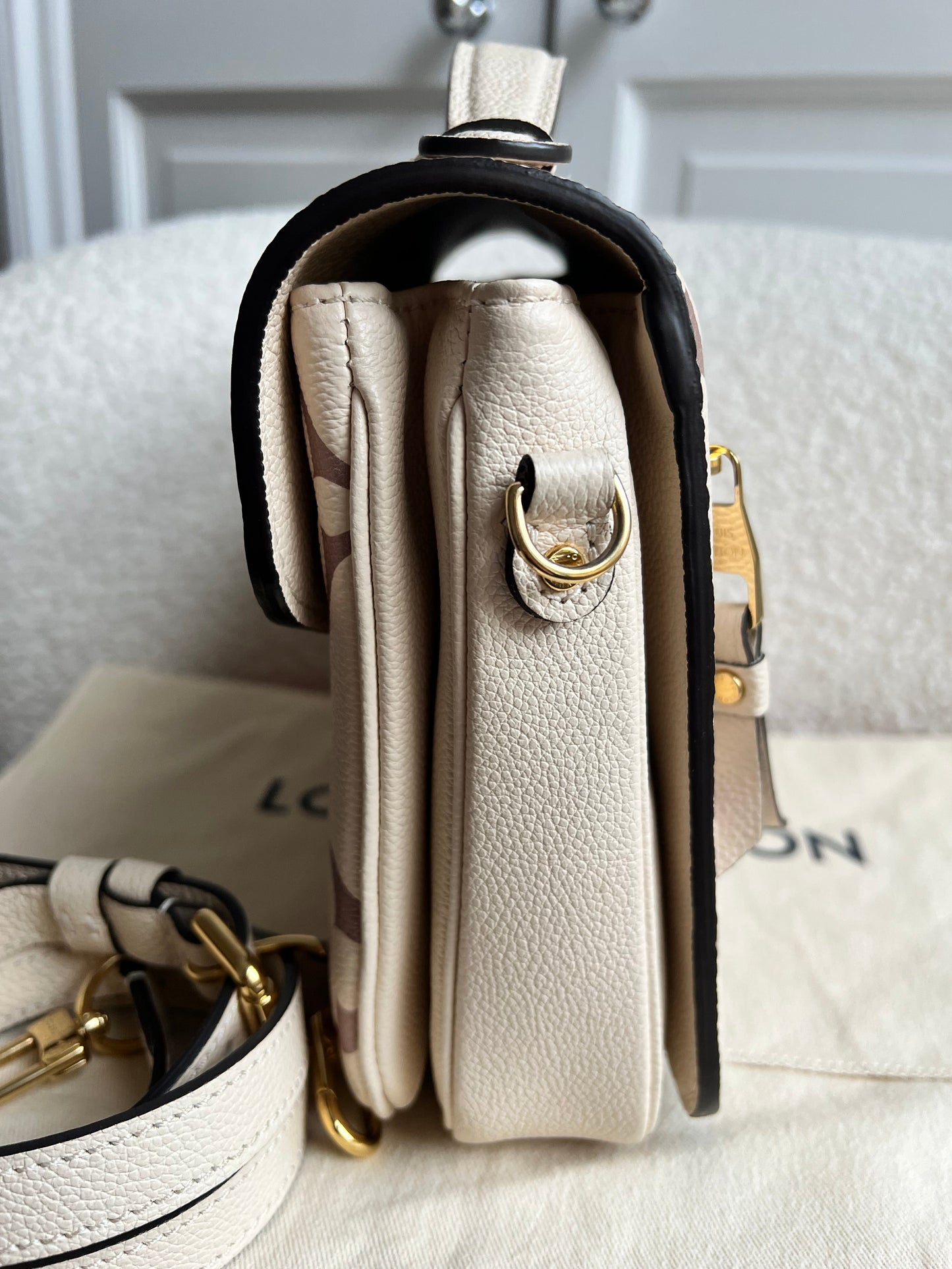 Louis Vuitton Pochette Metis Bicolour Empreinte (RRP £2,230)