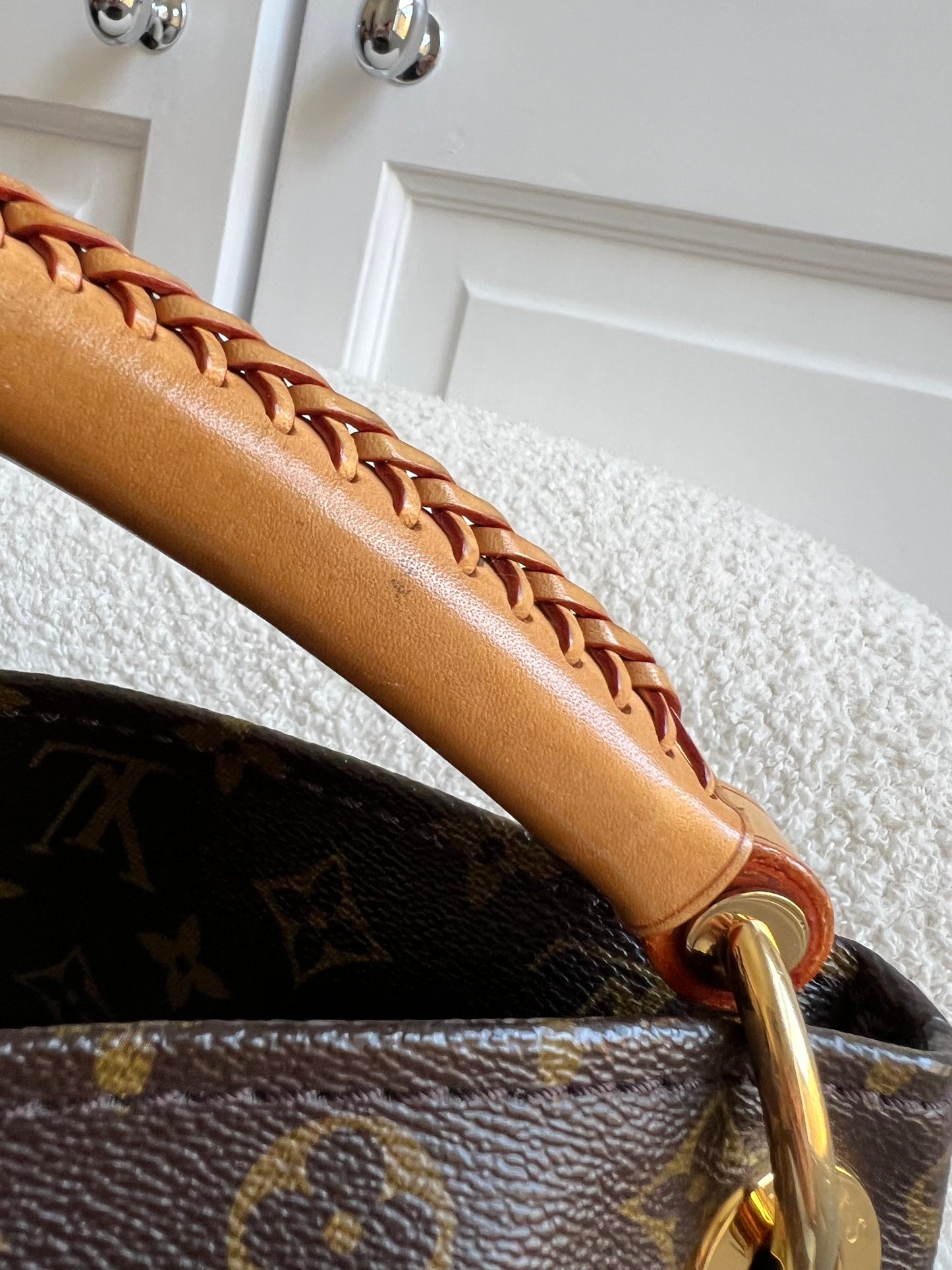 Louis Vuitton Artsy MM Monogram (RRP £1,940)