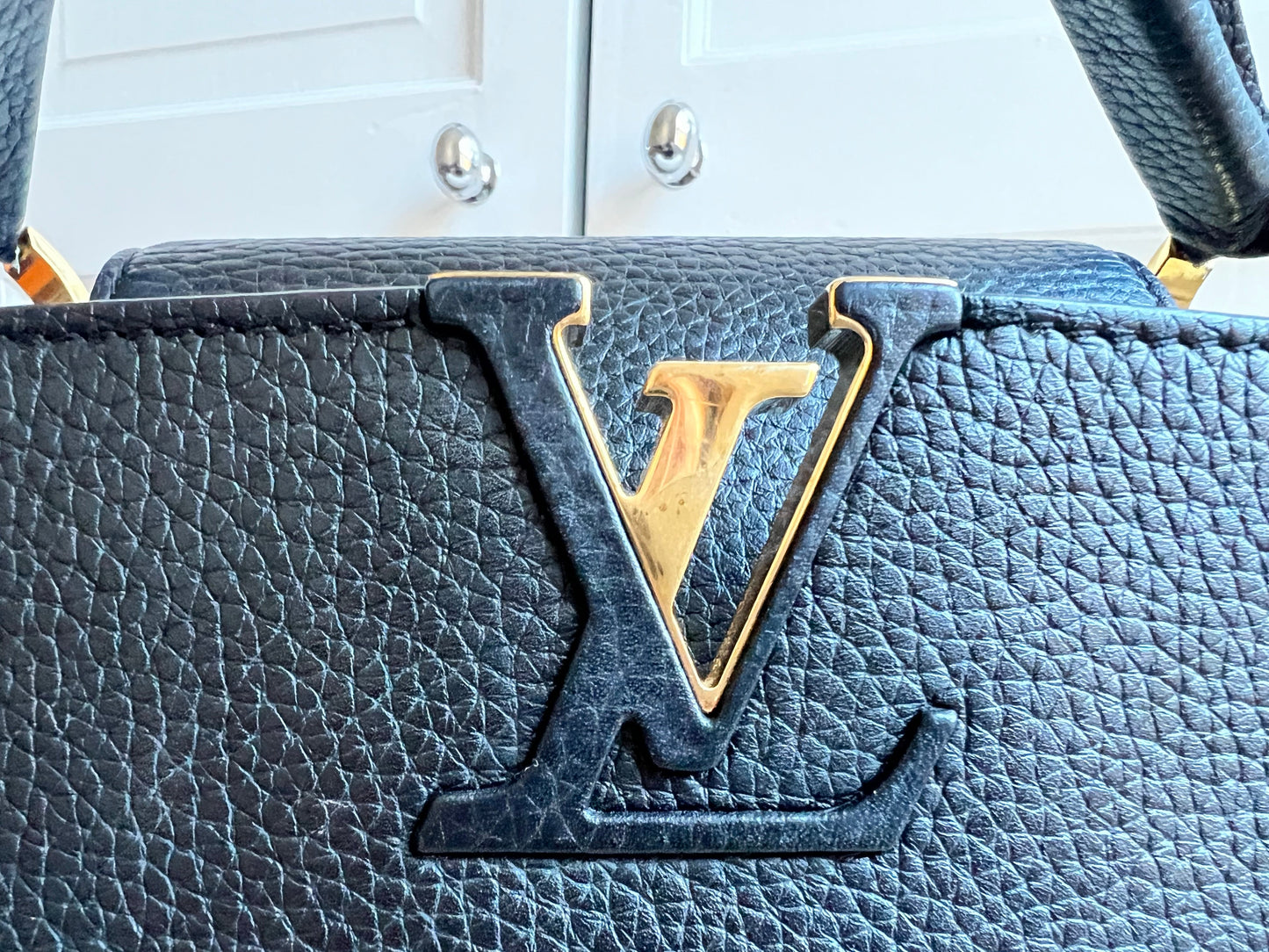 Louis Vuitton Capucines MM Black with Silver Hardware (RRP £4,350)