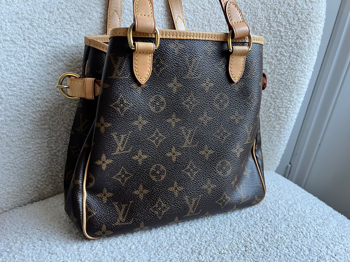 Louis Vuitton Batignolles in Monogram Canvas