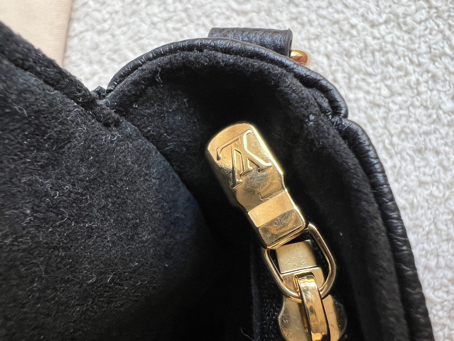 Louis Vuitton Ivy Wallet on Chain Bag Black Empreinte (RRP £1,490)