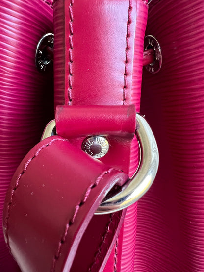 Louis Vuitton Fuchsia Epi Noe GM Bucket Bag