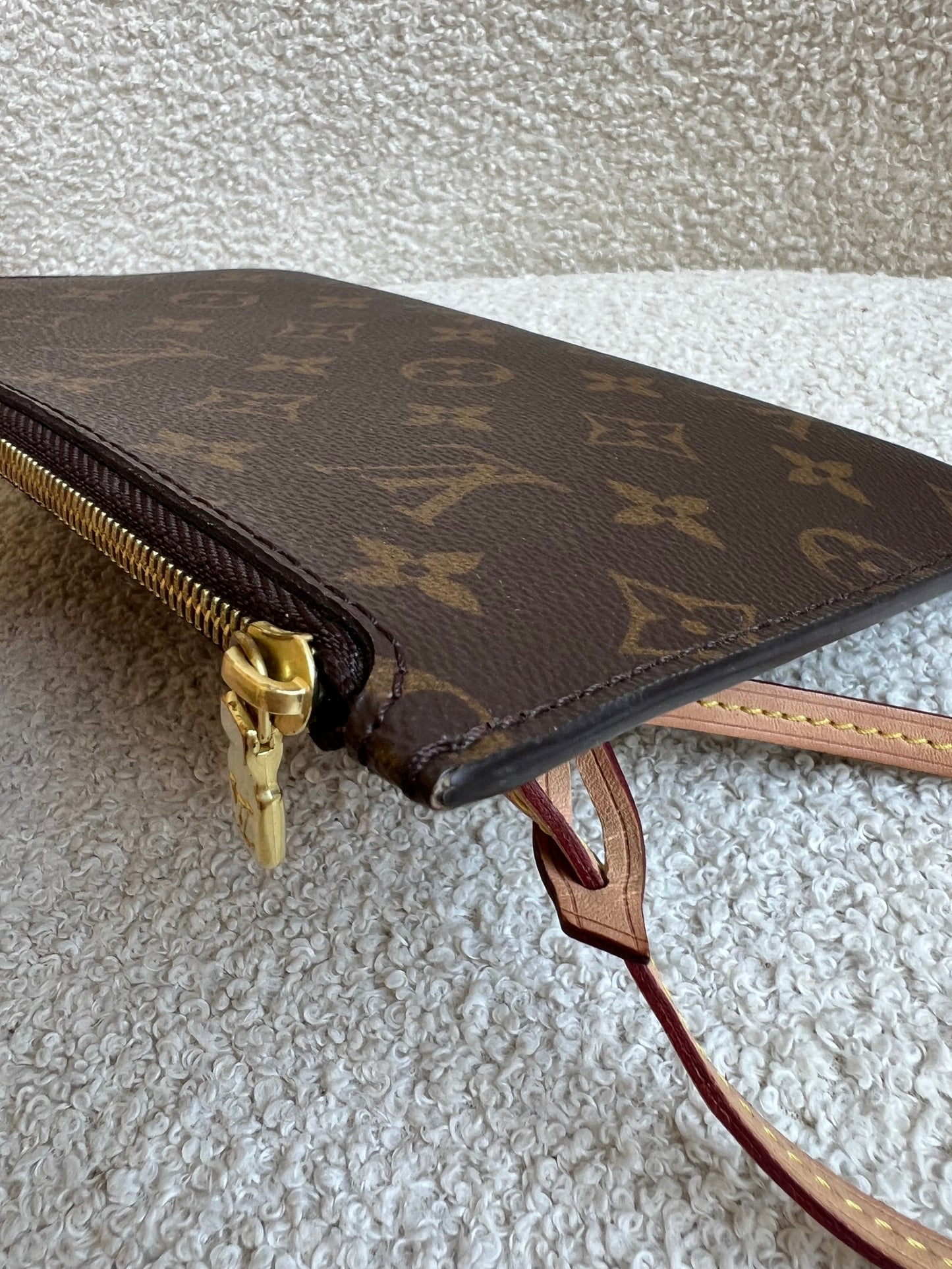 Louis Vuitton Pouch (from Neverfull) in Monogram