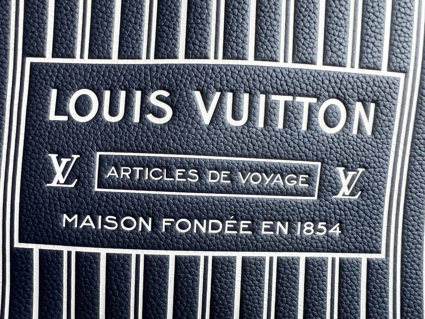 Louis Vuitton Neverfull MM Inside Out (RRP £2,280)