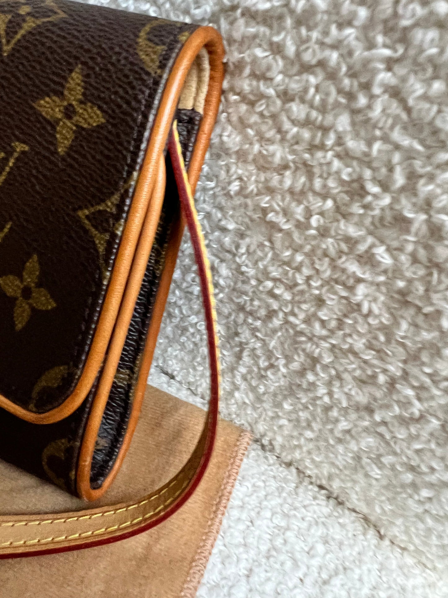 Louis Vuitton Vintage Monogram Twin Pochette
