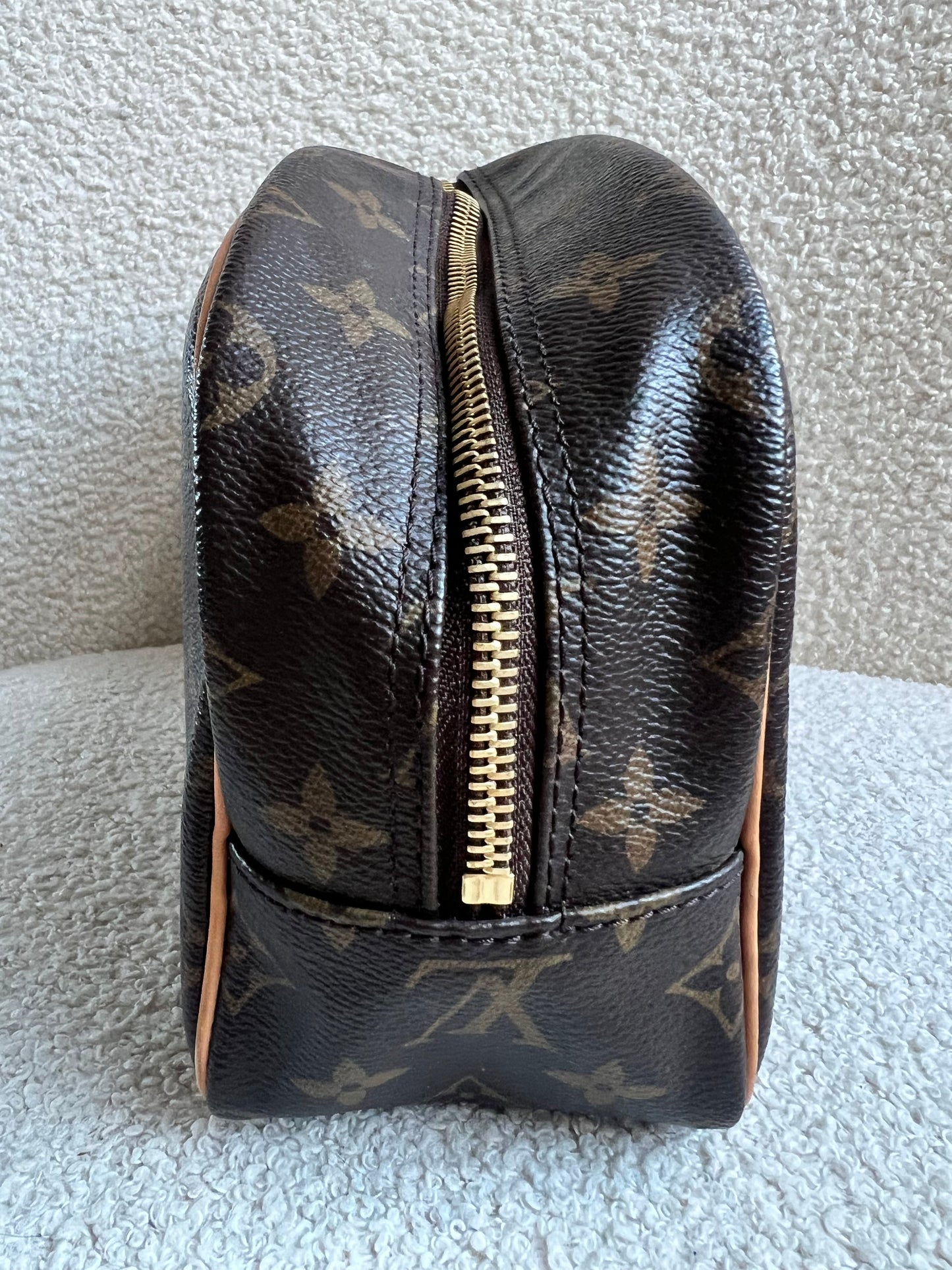 Louis Vuitton Monogram Trousse Toiletry Pouch