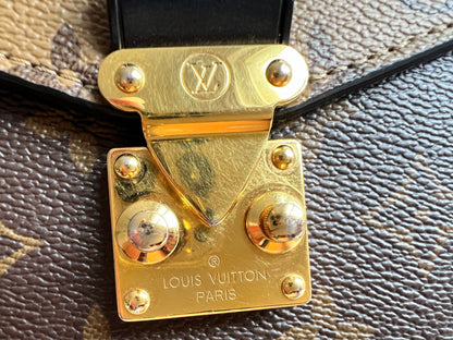 Louis Vuitton Pochette Metis Reverse Monogram (RRP £2,020)