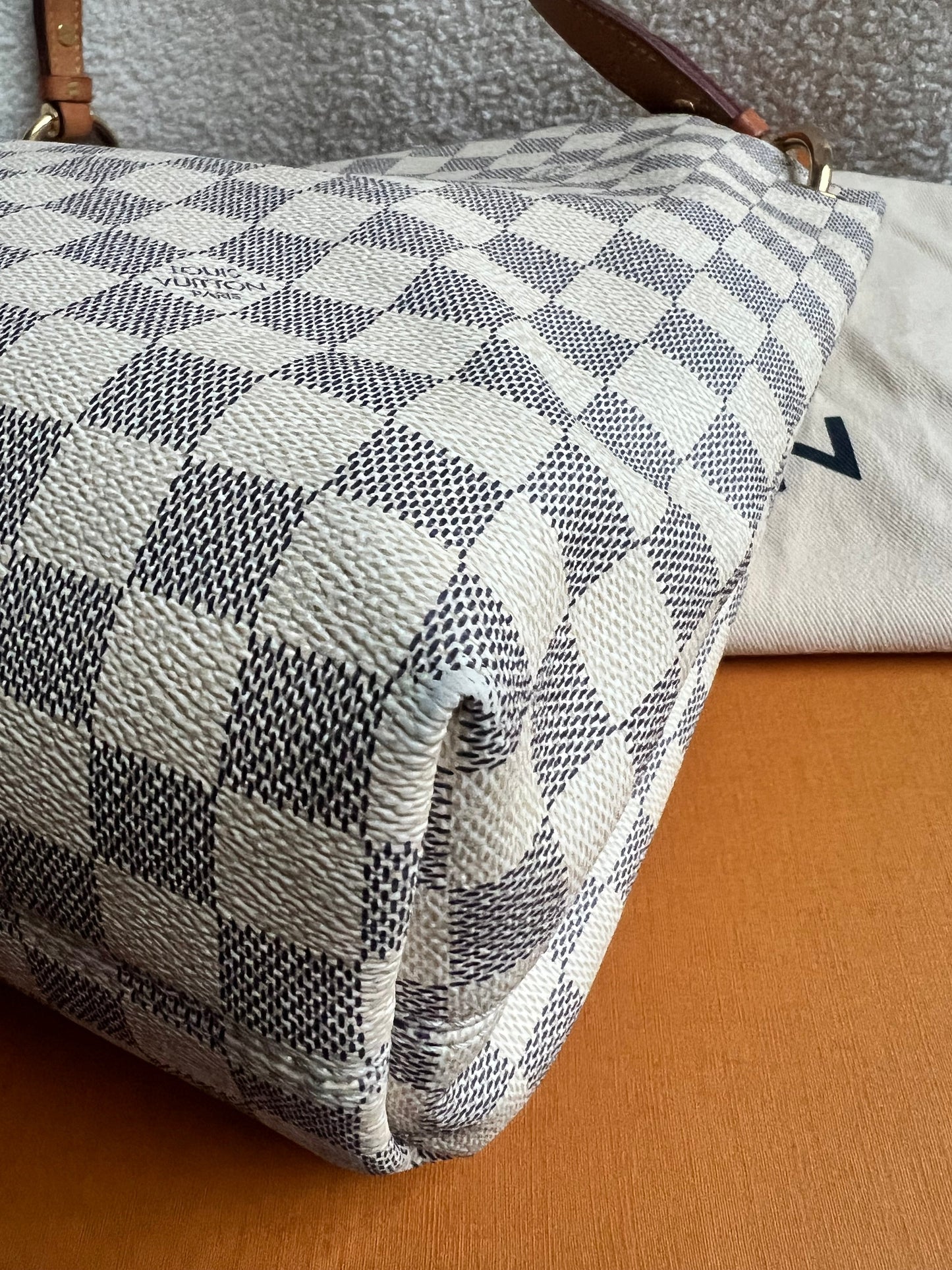 Louis Vuitton Graceful PM Damier Azur (RRP £1,360)