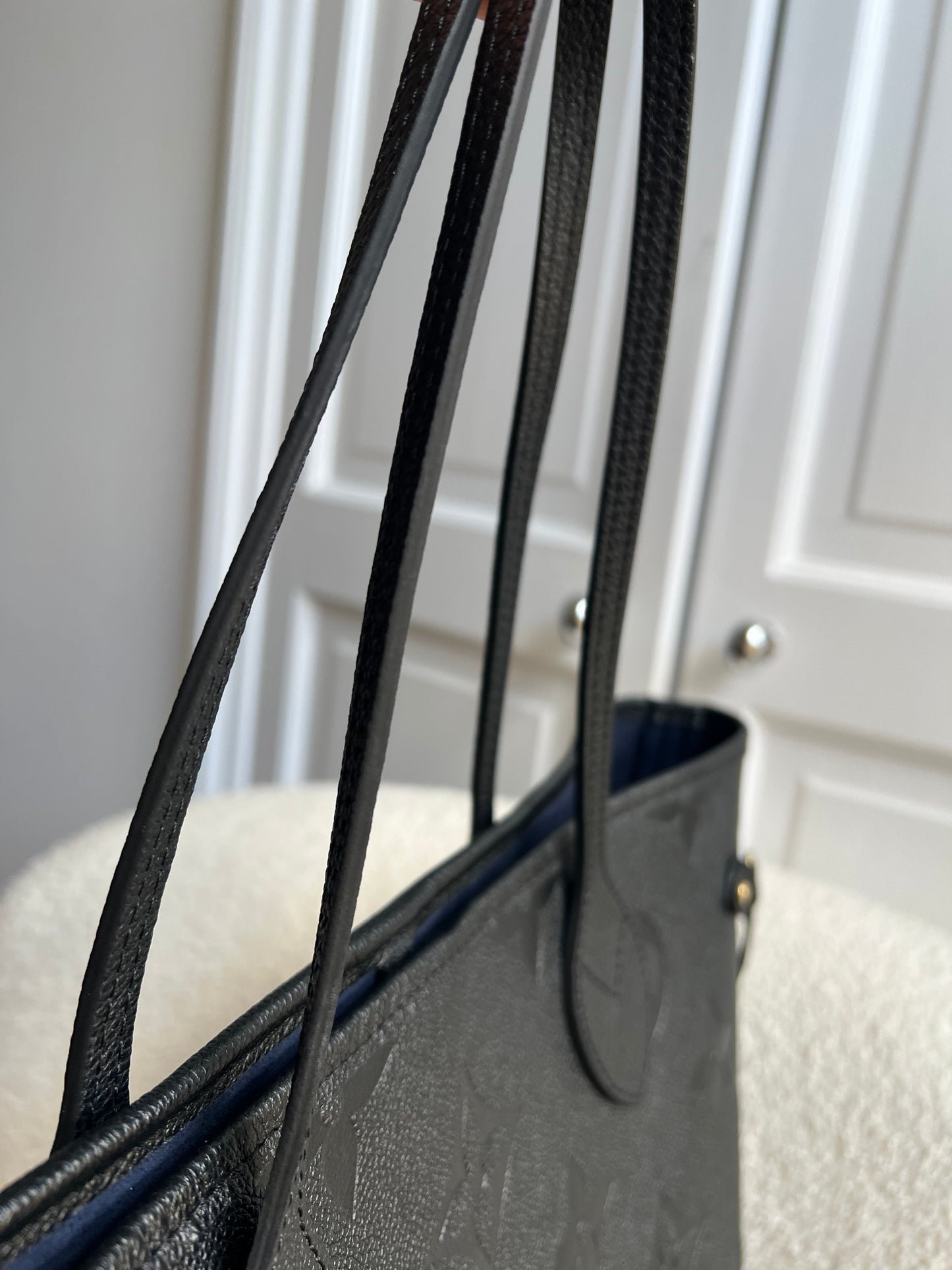Louis Vuitton Neverfull MM Black Empreinte (RRP £2,010)