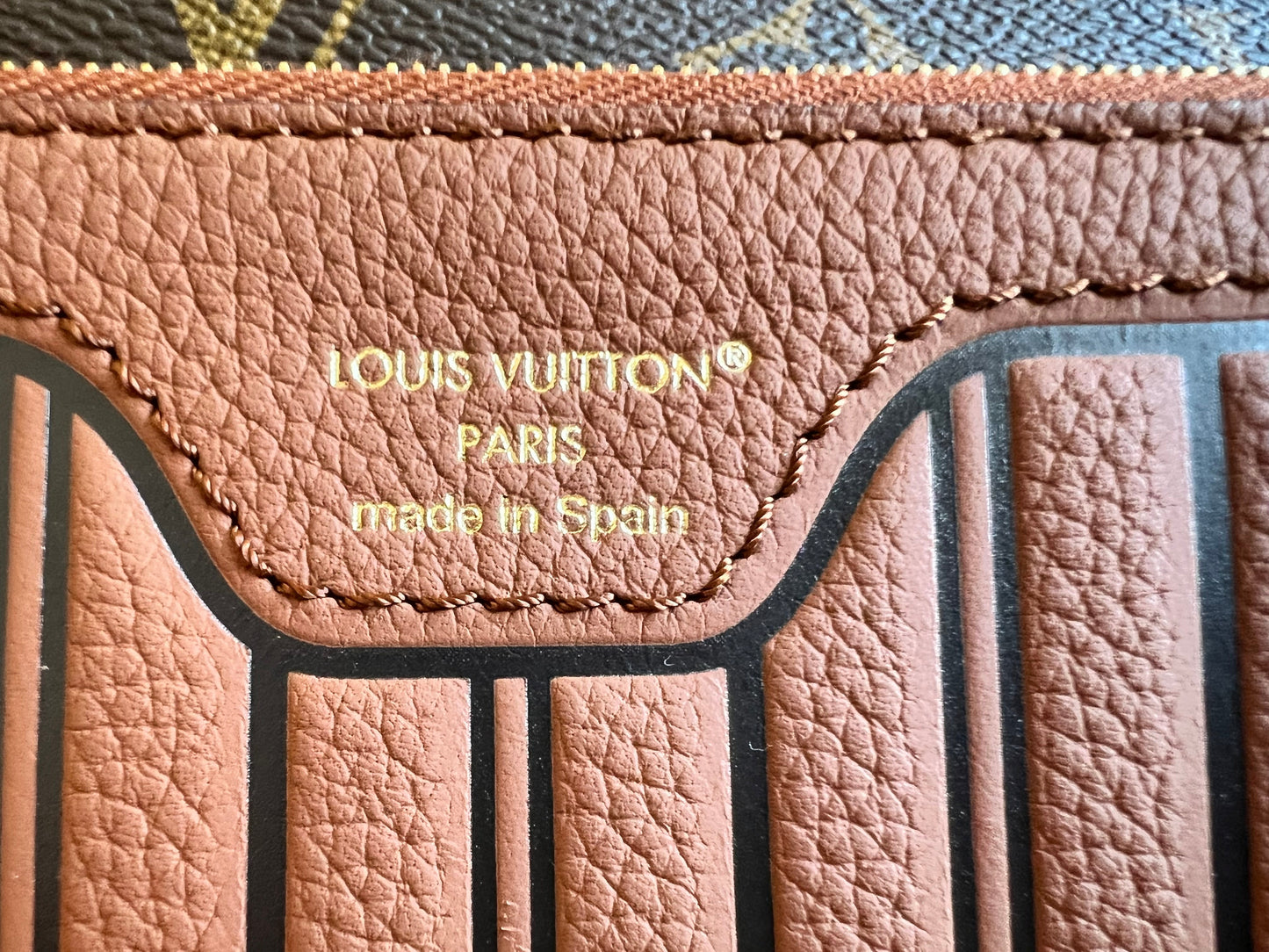 Louis Vuitton Neverfull MM Inside Out (RRP £2,280)