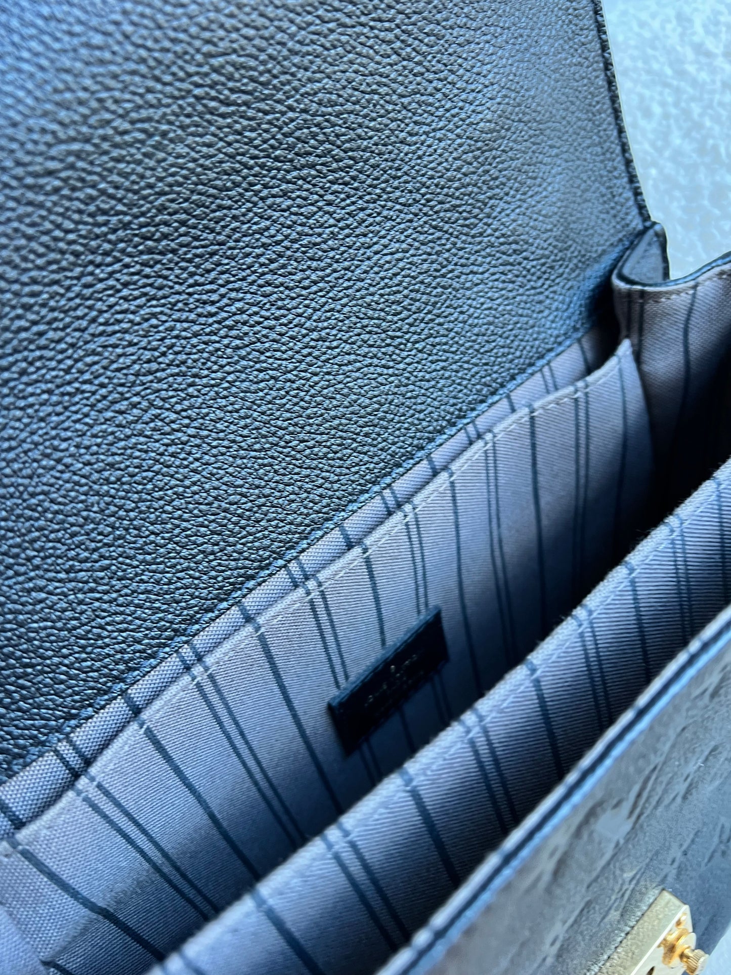 Louis Vuitton Pochette Metis Black Empreinte (RRP £2,200)