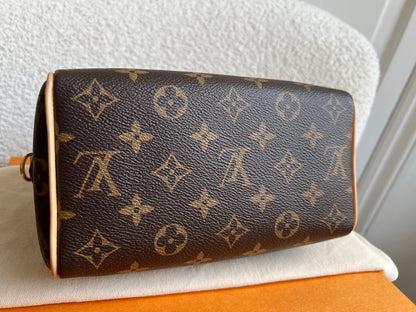 Louis Vuitton Speedy Monogram Bandouliere 20 (RRP £1680)