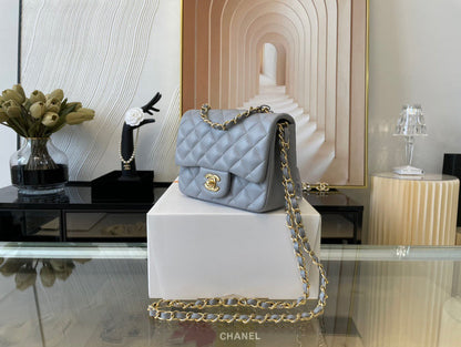 Chanel Luxury Handbag Style 457