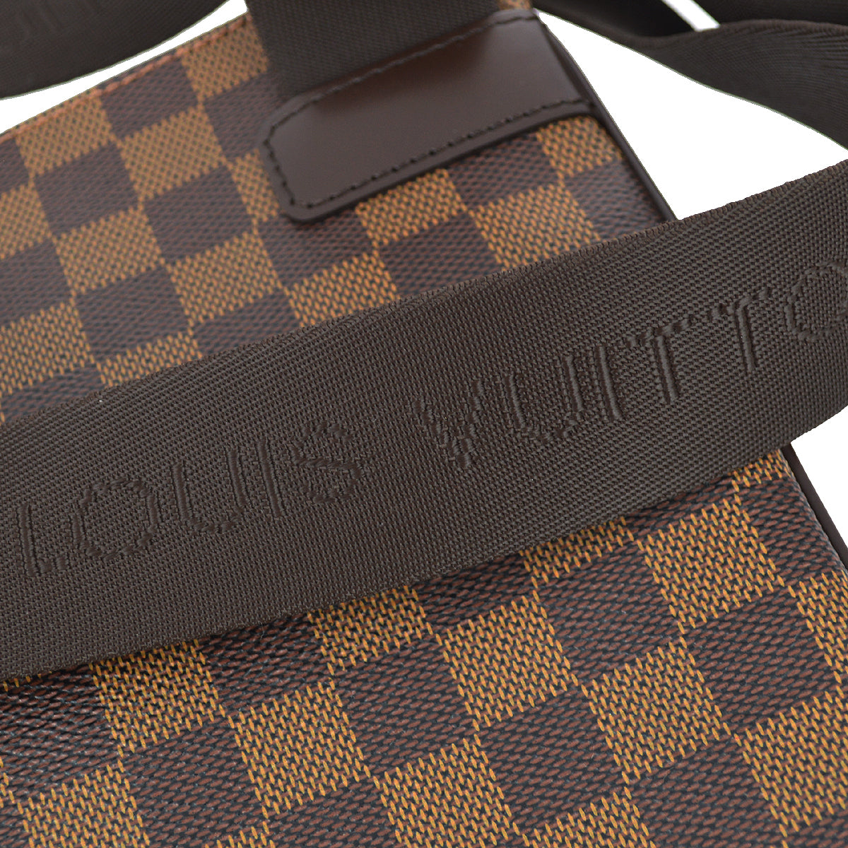 Louis Vuitton 2006 Damier Pochette Melville Shoulder Bag N51127