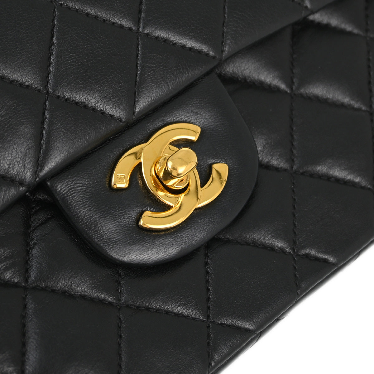 Chanel Flap Small Classic Lambskin Black Shoulder Bag Style