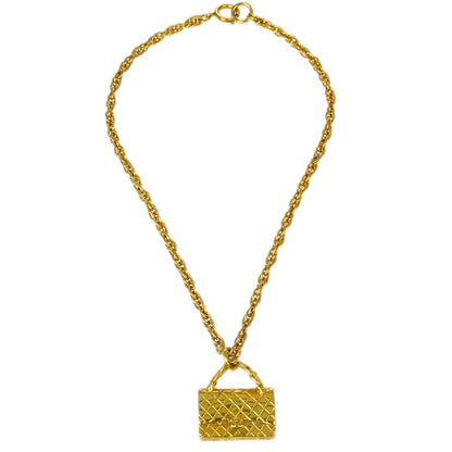 Chanel Gold Chain Luxury Handbag Style 3