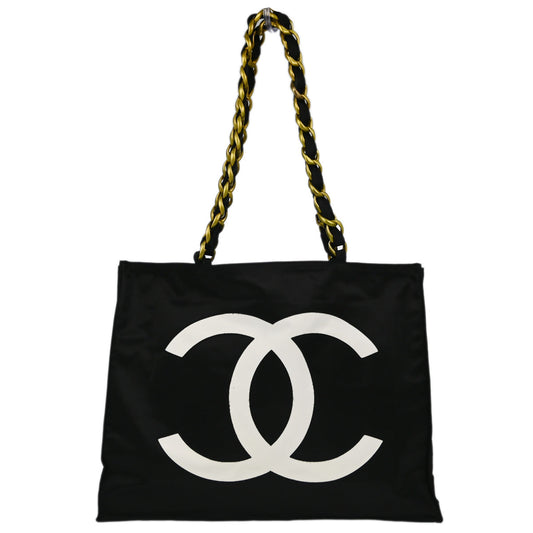 Chanel Black Luxury Tote Style 3