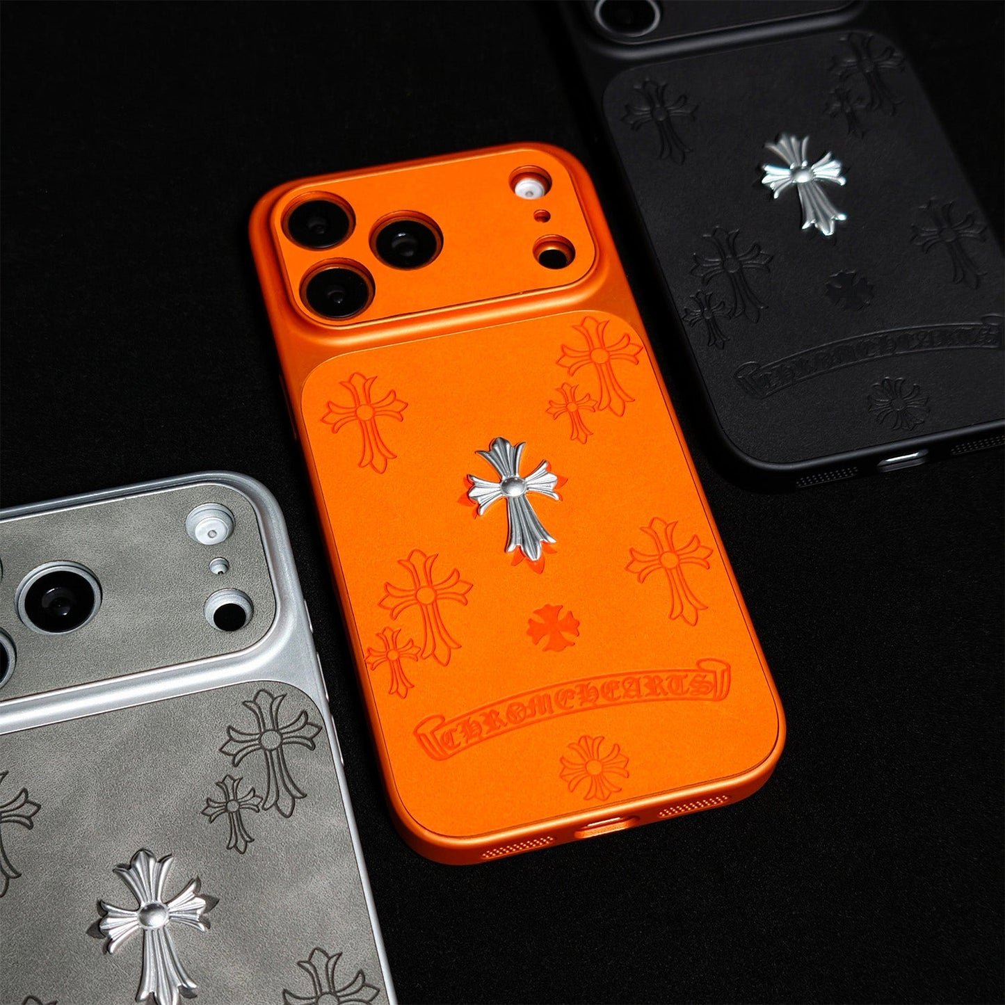 CR HEARTS CROSS PENDANT