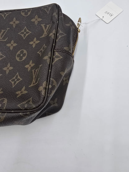 Pre-Owned Louis Vuitton Trousse Toilette 23 AI315