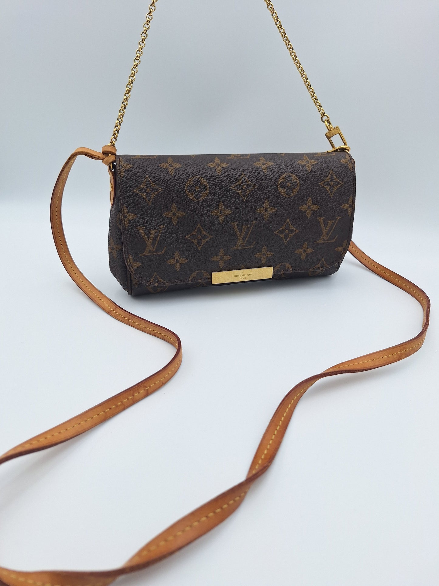 LOUIS VUITTON MONOGRAM FAVORITE PM CROSSBODY BAG (M40717)
