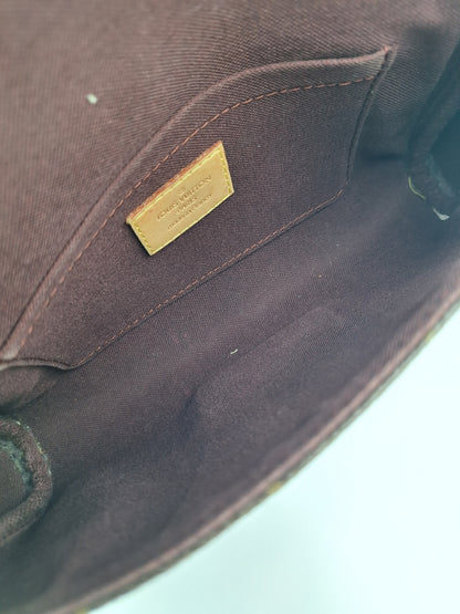 LOUIS VUITTON MONOGRAM FAVORITE PM CROSSBODY BAG (M40717)