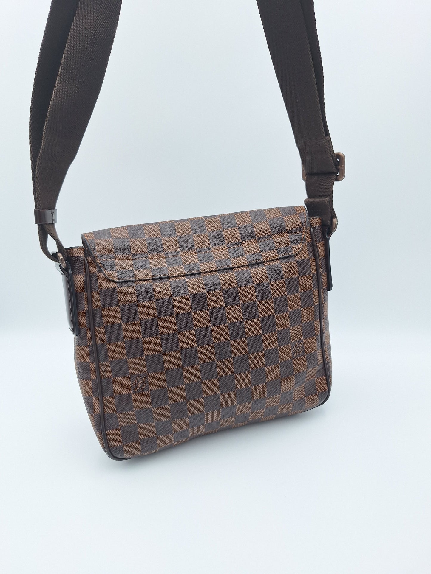 LOUIS VUITTON DAMIER EBENE DISTRICT PM CROSSBODY BAG (N41213)