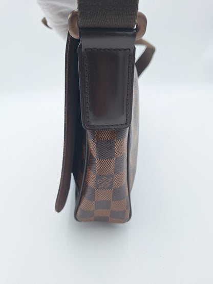 LOUIS VUITTON DAMIER EBENE DISTRICT PM CROSSBODY BAG (N41213)