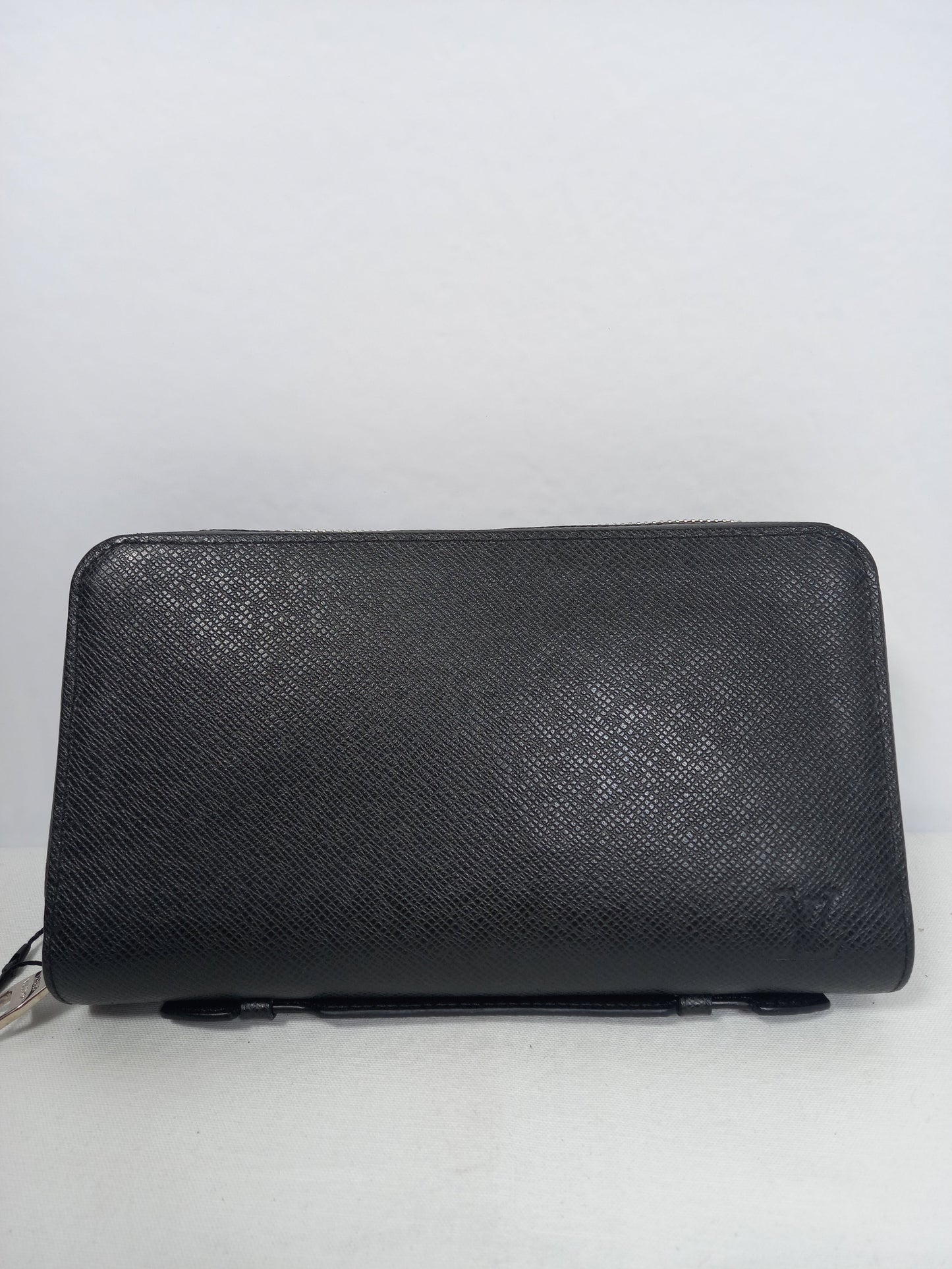 M0804P80 Louis Vuitton Taiga Pochette Baikal Clutch (JP)