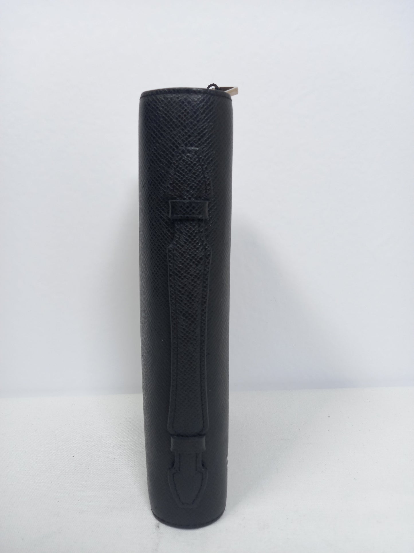 M0804P80 Louis Vuitton Taiga Pochette Baikal Clutch (JP)