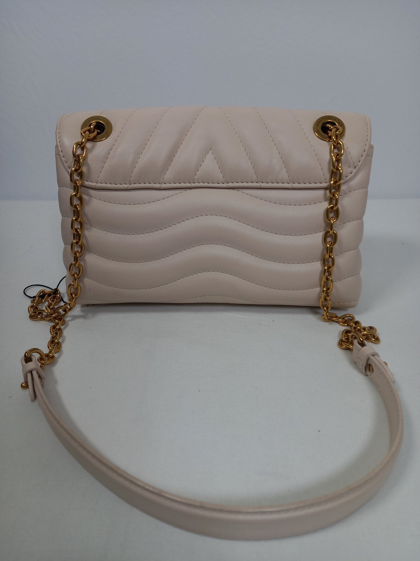 M0804P83 Louis Vuitton New Wave Chain Bag MM (JP)