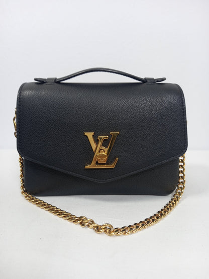 M0804P28 Louis Vuitton Grained Calfskin Lockme Oxford Black (JP)