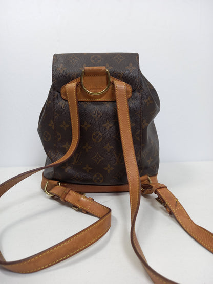 M0804P35 Louis Vuitton Monogram Montsouris MM Backpack (JP)