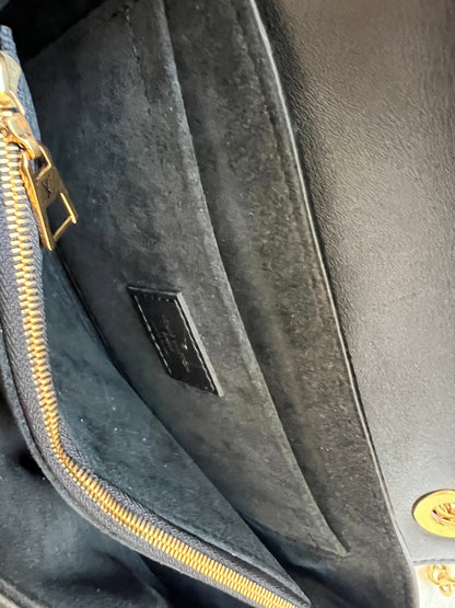 Louis Vuitton Black New Wave Chain Bag MM (RRP £2310)