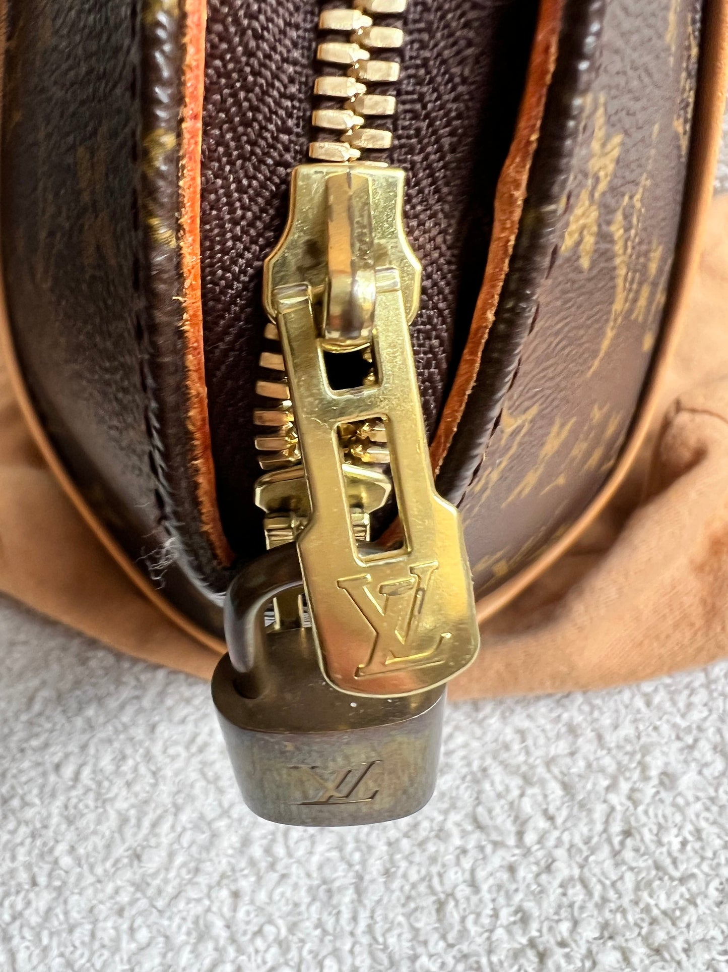 Louis Vuitton Ellipse PM Monogram