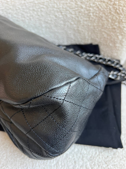 Chanel Vintage Caviar Timeless CC Chain Tote