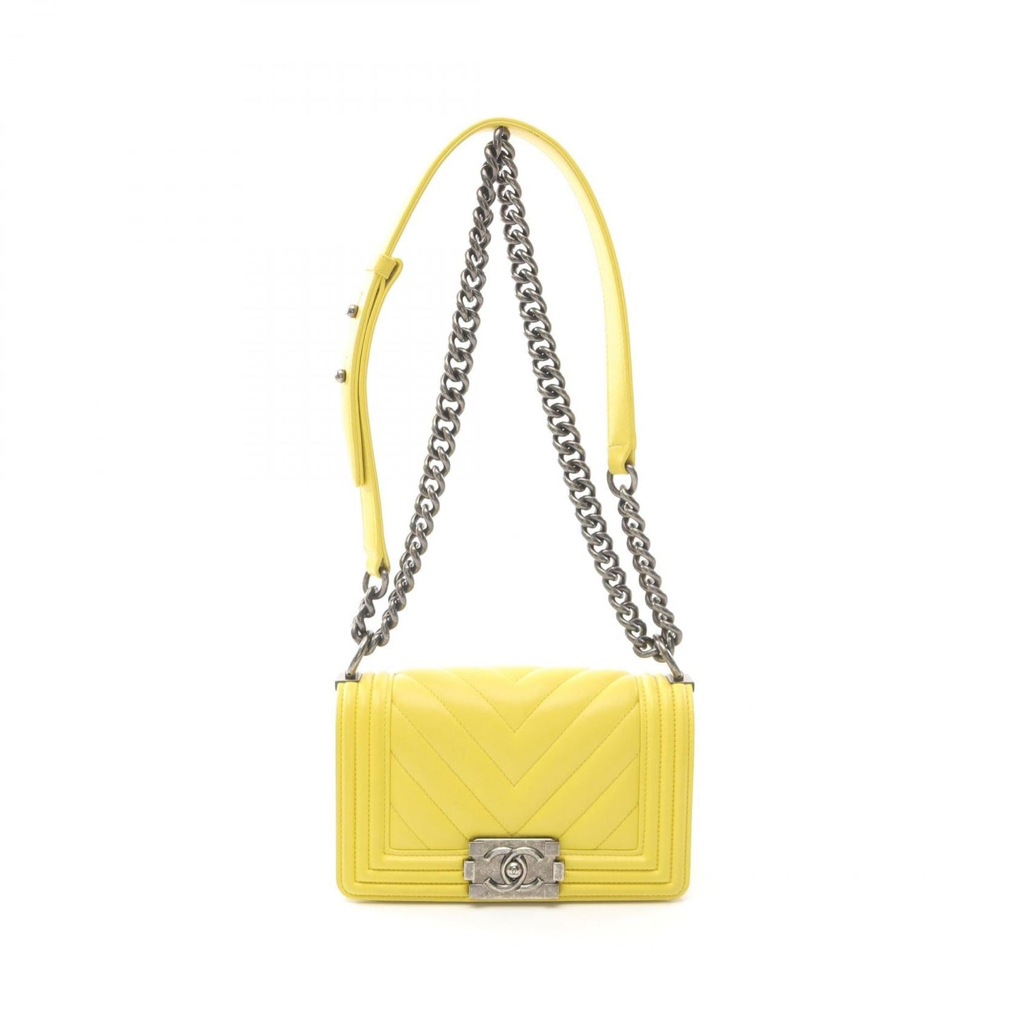 Chanel Boy Lambskin Shoulder Bag Style