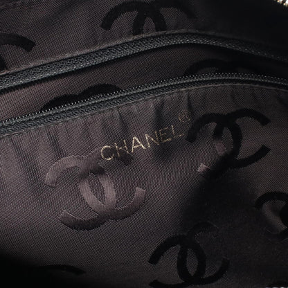 Chanel Luxury Shoulder Bag Style