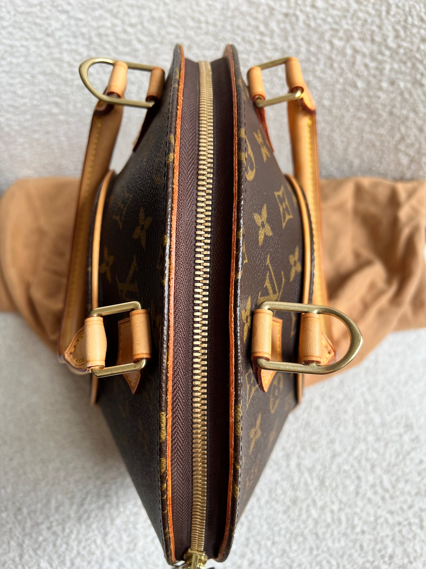 Louis Vuitton Ellipse PM Monogram