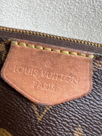 Louis Vuitton Pochette Monogram