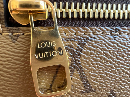 Louis Vuitton Pochette Metis Reverse Monogram (RRP £2,060)