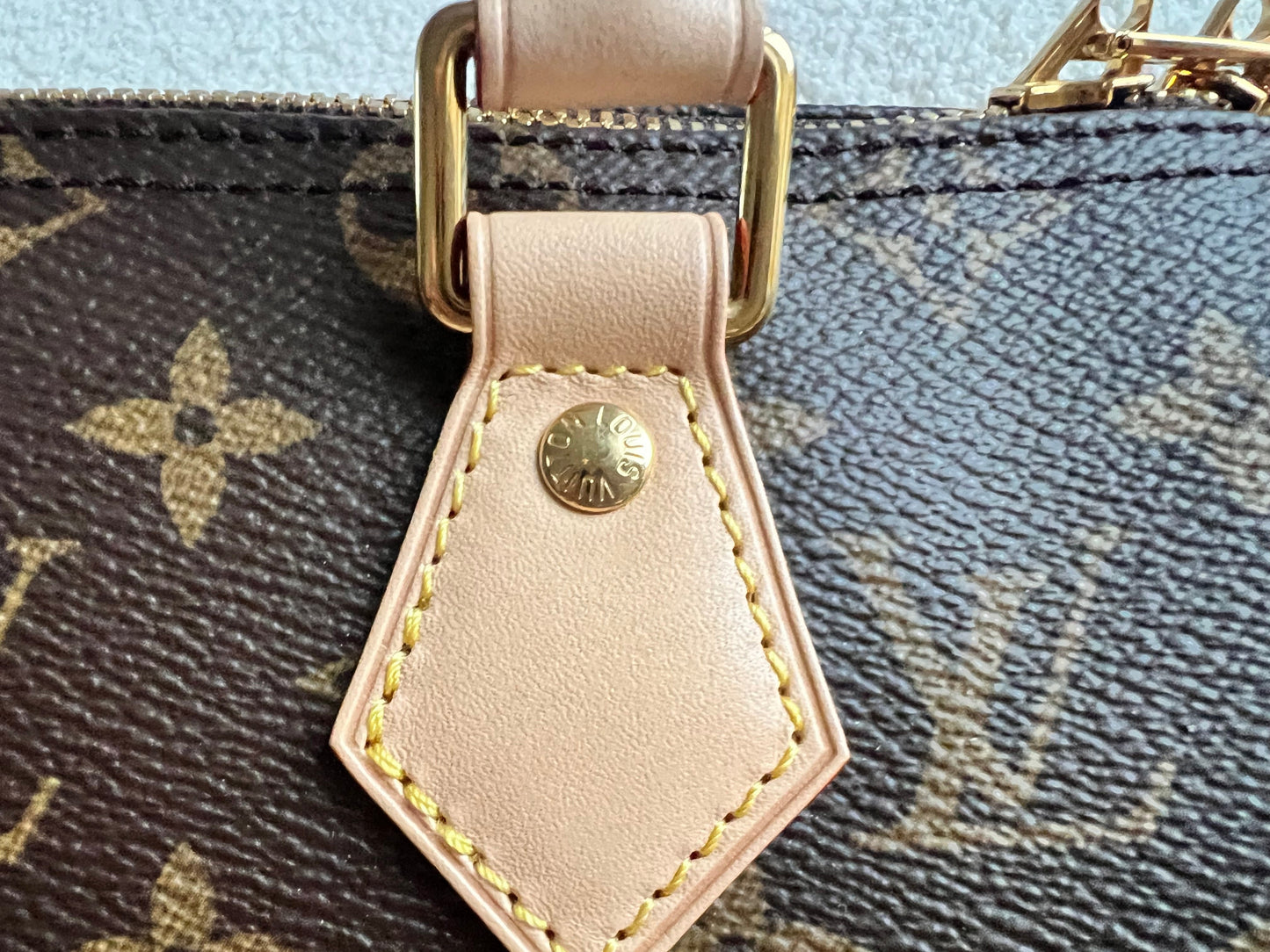 Louis Vuitton Speedy 25 Bandouliere Monogram (RRP £1,440)