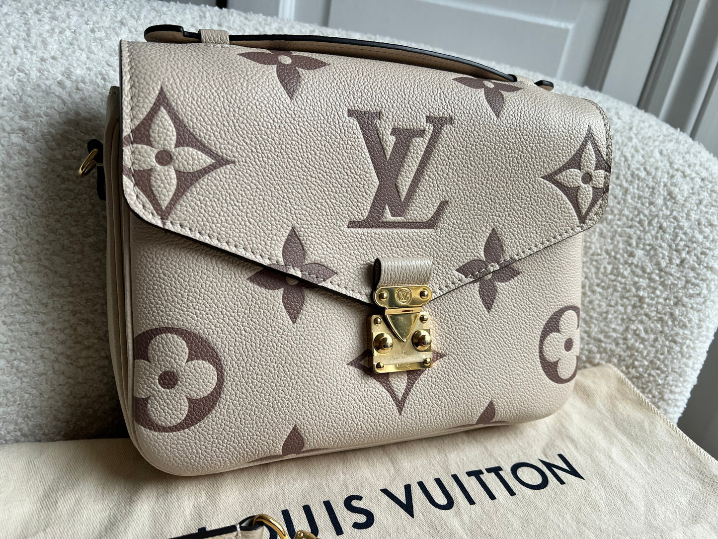 Louis Vuitton Pochette Metis Bicolour Empreinte (RRP £2,230)